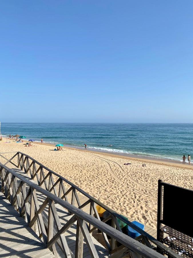 Beautiful Apartment For Rent In Quinta Do Lago With Excellent Resort Facilities Close To Lake And Beach. Extérieur photo