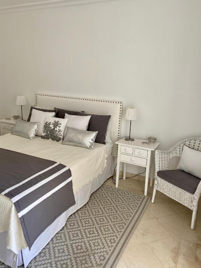 Beautiful Apartment For Rent In Quinta Do Lago With Excellent Resort Facilities Close To Lake And Beach. Extérieur photo