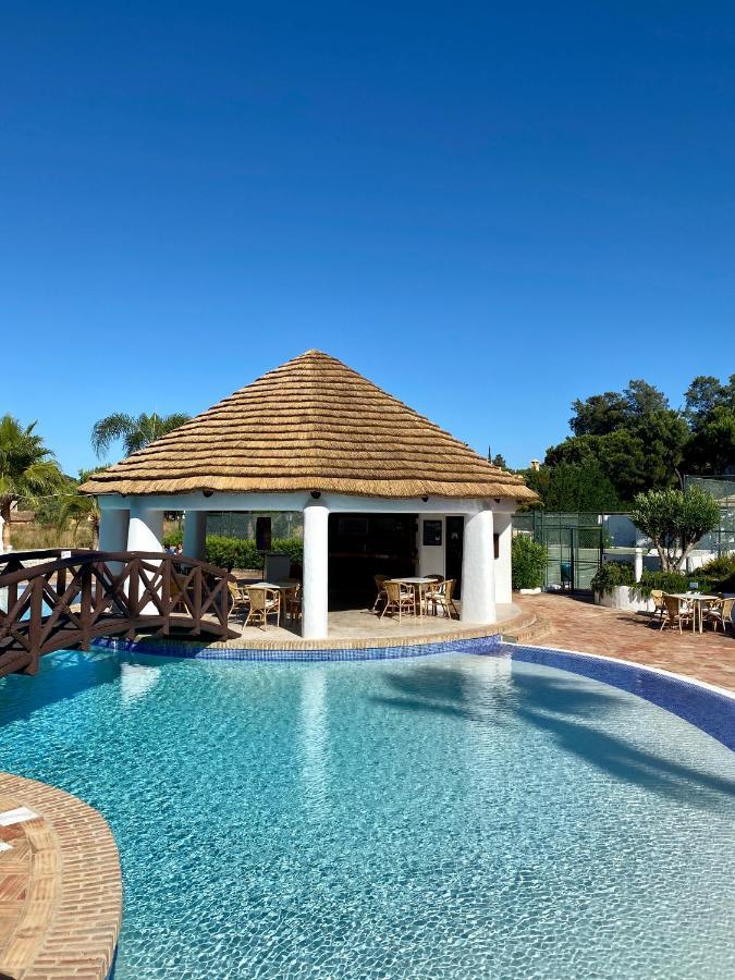 Beautiful Apartment For Rent In Quinta Do Lago With Excellent Resort Facilities Close To Lake And Beach. Extérieur photo